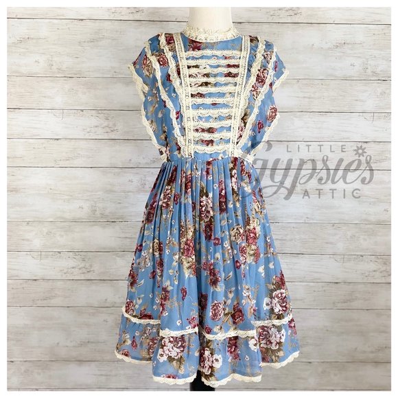 Entro Old Country Roses Farmhouse Mini Dress - Picture 2 of 16